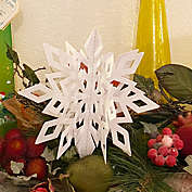 Wrapables 3D Hanging Snowflake Decorations for Christmas, Winter, New Year Parties (Set of 12) / White