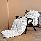 Comtest White 40" x 40" Chunky Knit Throw Blanket