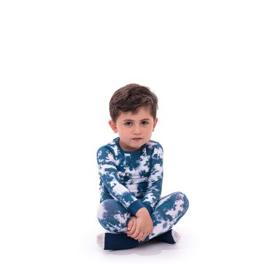 Sleep On It Infant/Toddler Boys Tie Dye Clouds Snug Fit 2-Piece Pajama Sleep Set with Matching Socks. View a larger version of this product image.