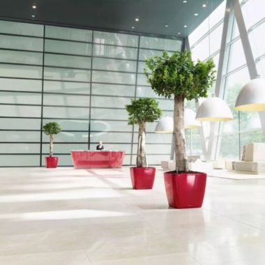 Lechuza USA 20" Black Quadro Planter with Water Reservoir. View a larger version of this product image.