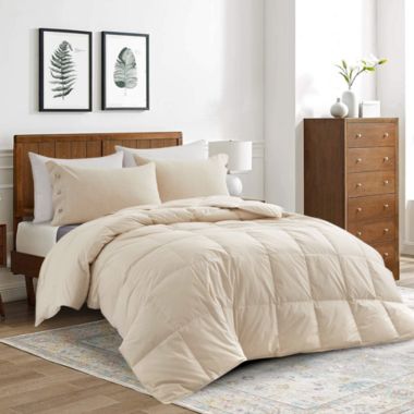 Unikome All Season White Goose Fiber Comforter Organic Cotton Fabric in Off White, Full/Queen. View a larger version of this product image.