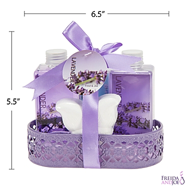 Freida and Joe Lavender Fragrance Bath & Body Gift Set in Wire Basket. View a larger version of this product image.