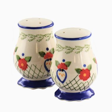 3.5 inch 2 Piece Stoneware Salt and Pepper Shaker Set. View a larger version of this product image.