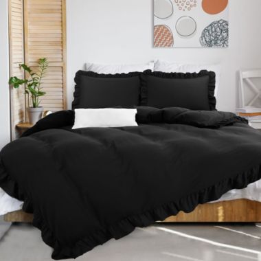 PiccoCasa 3 Pieces King Black Soft Duvet Cover Sets, 110GSM Ruffle Fringe Brushed Breathable Comdy Bed Comforter Quilt Cover Sets (1 Duvet Cover + 2 Pillowcases) with Corner Ties. View a larger version of this product image.