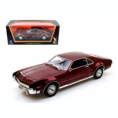 Carfaxo 1966 Oldsmobile Toronado Burgundy 1/18 Diecast Model Car by Road Signature. View a larger version of this product image.
