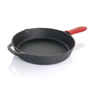 MegaChef Pre-Seasoned 6 Piece Cast Iron Skillet Set with Lids and Red Silicone Holders. View a larger version of this product image.