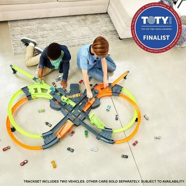 Hot Wheels Colossal Crash Track Set. View a larger version of this product image.