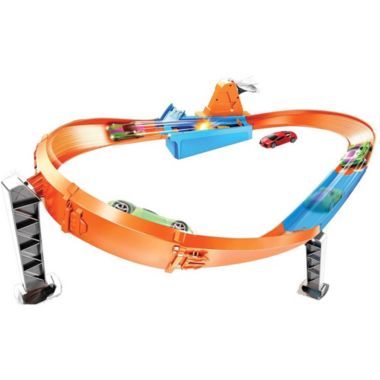 Hot Wheels Rapid Raceway Champion Play Set. View a larger version of this product image.
