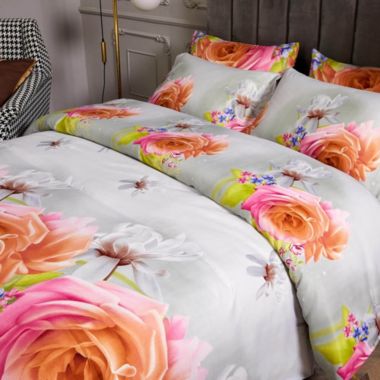 Dolce Mela Home Decorative King Size Duvet Cover Set, 6 Piece Luxury Floral Bedding, Innocence Dm723K. View a larger version of this product image.