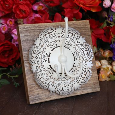 Cottage Handicraft, Chintz Pattern Hanger Key Holder. View a larger version of this product image.