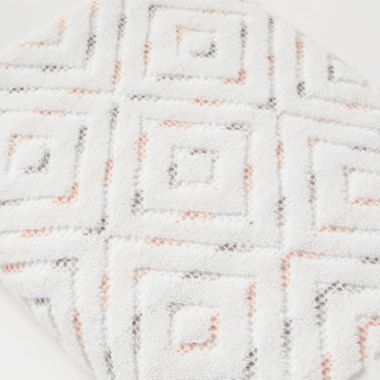 Saturday Knight Ltd Di Di Textured Jacquard And Gentle Cotton Bath Towel - 27x50", Coral. View a larger version of this product image.