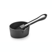 Outset Cast Iron Sauce Potw/Sil Brush