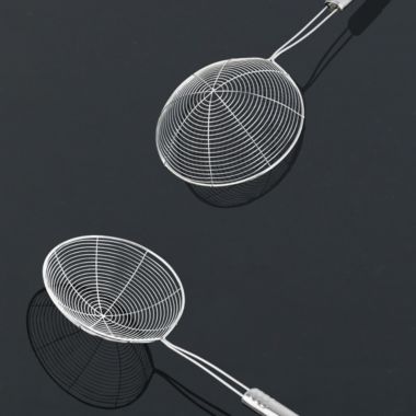 Unique Bargains Stainless Steel Mesh Strainer, Ladle Spider Skimmer Colander Fry Cooking Spoon Noodle Basket Kitchen Utensil, 6.7" Dia, Professional Oil Spider Strainer with Non-slip Handle for Draining & Frying. View a larger version of this product image.