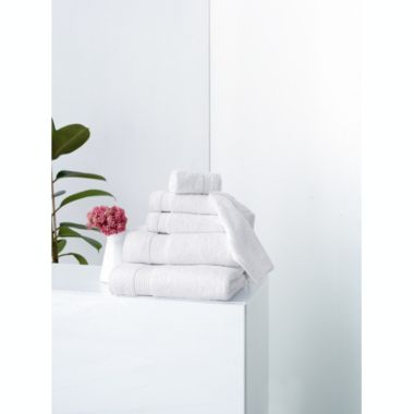 Classic Turkish Towels Genuine Cotton Soft Absorbent Amadeus Bath Towels 30x54 4 Piece Set. View a larger version of this product image.