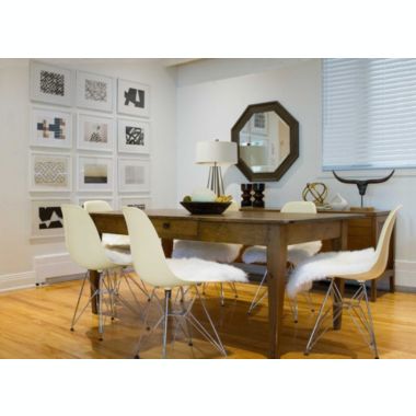 HomeRoots Decor 100% Sheepskin Chair Seat Pad 17"X17"- Natural. View a larger version of this product image.