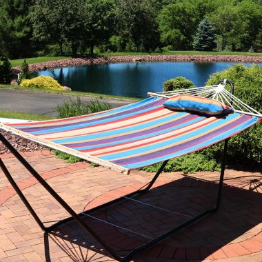 Sunnydaze Heavy-Duty Single Person Cotton Fabric Hammock with Spreader Bars - 300 lb Weight Capacity - Wildberry. View a larger version of this product image.