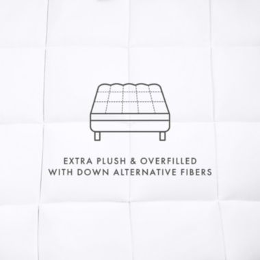 Mattress Pad Ultra Plush Topper Luxury   Heart & Home   Queen - White. View a larger version of this product image.