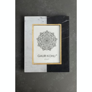 GAURI KOHLI Bellissimo Marble Picture Frame 5" x 7". View a larger version of this product image.