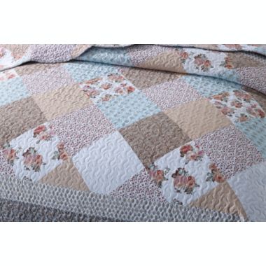 MarCielo 3 Piece Quilted Bedspread Quilt Set Lightweight Bedspread. View a larger version of this product image.