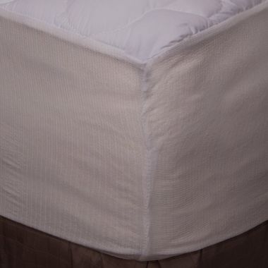 Slickblue King size Plush Bamboo Baffle Box Stitch Mattress Pad / Topper. View a larger version of this product image.