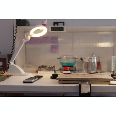 Daylight Table Magnifying Lamp - UN1050 - LED - 3 Diopter Magnification - 3,900 LUX at 6 inches. View a larger version of this product image.