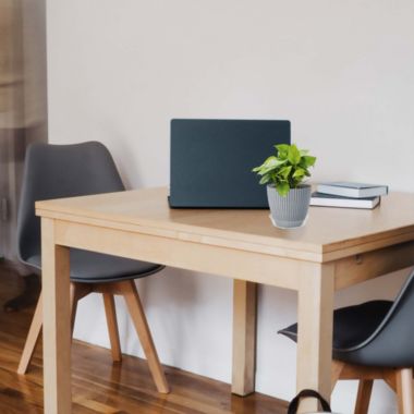 CWP CW-600N Vinyl Plant Saucer, 6-Inch Diameter, Clear. View a larger version of this product image.