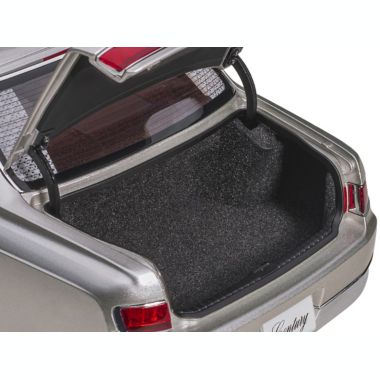 Carfaxo Toyota Century with Curtains RHD (Right Hand Drive) Silver Special Edition 1/18 Model Car by Autoart. View a larger version of this product image.