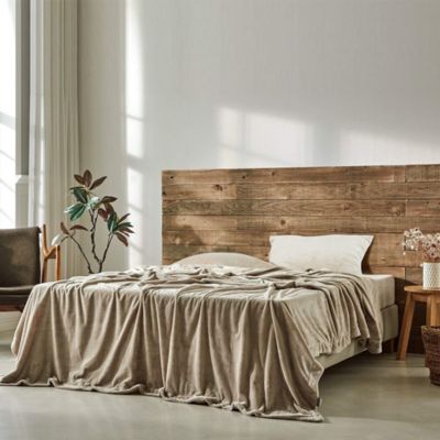 PrimeBeau Premium All Season Microfiber Fleece Bed Blanket, Heavy Weight and Double-sided, Soft and Cozy, Queen Size