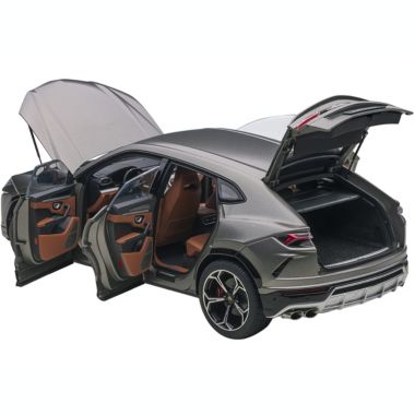 Carfaxo Lamborghini Urus Grigio Lynx Gray Metallic 1/18 Model Car by Autoart. View a larger version of this product image.