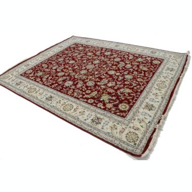 Red Floral 8X10 Indo-Nain Oriental Rug. View a larger version of this product image.