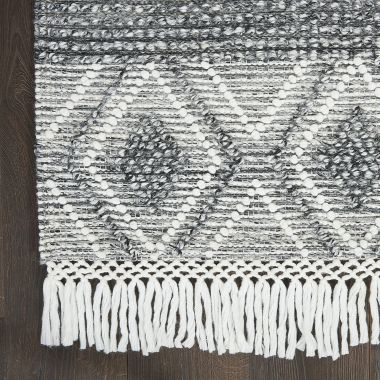 Nicole Curtis Series 3 Textured Diamond Indoor Rug Grey/Ivory 4' x 6'. View a larger version of this product image.