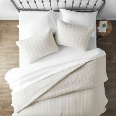 Slickblue 3 Piece Microfiber Farmhouse Coverlet Bedspread Set Ivory, Full/Queen. View a larger version of this product image.