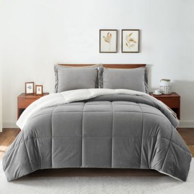 Unikome Classic 3-Piece Heavyweight Sherpa Ultra-Soft Reversible Down Alternative Comforter Set, Dark Gray, Queen. View a larger version of this product image.