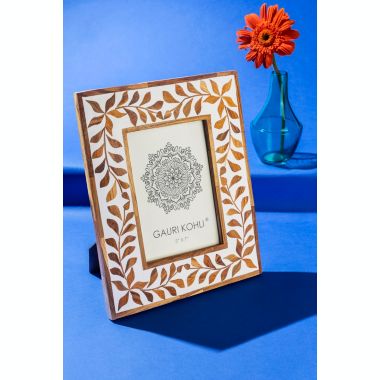 GAURI KOHLI Jodhpur Wood Inlay Picture Frame, 5"x7". View a larger version of this product image.