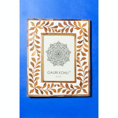 GAURI KOHLI Jodhpur Wood Inlay Picture Frame, 5"x7". View a larger version of this product image.