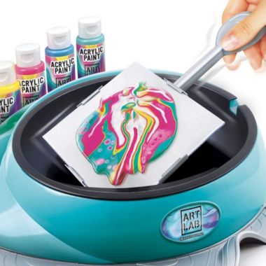 License 2 Play Art Lab Pouring Art Studio. View a larger version of this product image.