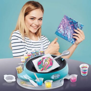 License 2 Play Art Lab Pouring Art Studio. View a larger version of this product image.