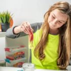 Alternate image 1 for Squeeze Craft Color Changing Frudge Putty Heat Sensitive - 4 Pack Slime Putty - 2 Oz Per