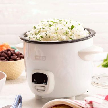 Dash Mini 16 Ounce Rice Cooker in White with Keep Warm Setting. View a larger version of this product image.