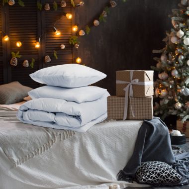 Silvon Anti-Acne Premium Duvet Cover Full for Acne Prone Skin-Silver Infused Smart Fabric -No Odor and Acne-Causing Bacteria - Breathable & Ultra Soft Supima Cotton Duvet Cover (Full, Sand). View a larger version of this product image.