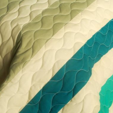 Blancho Bedding Distant Lands 3PC Patchwork Quilt Set (Full/Queen Size). View a larger version of this product image.