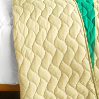 Blancho Bedding Distant Lands 3PC Patchwork Quilt Set (Full/Queen Size). View a larger version of this product image.