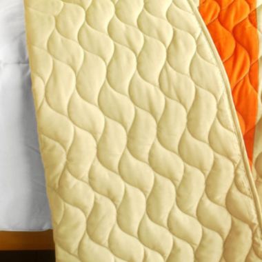 Blancho Bedding Amber Romance 3PC Patchwork Quilt Set (Full/Queen Size). View a larger version of this product image.