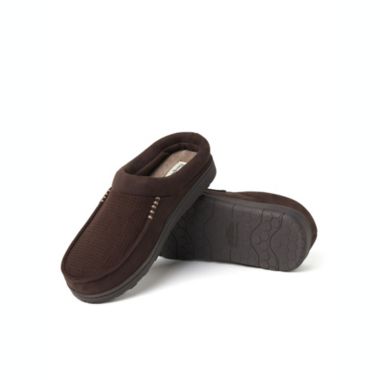 Dearfoams Mens Brendan Perforated MFS Clog. View a larger version of this product image.