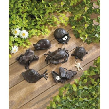 Zingz & Thingz 5.5" Black Contemporary Garden Snail Secret Key Holder. View a larger version of this product image.