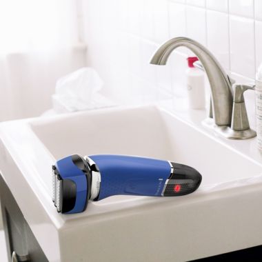 Remington Wet & Dry Foil Shaver Men's Electric Razor. View a larger version of this product image.