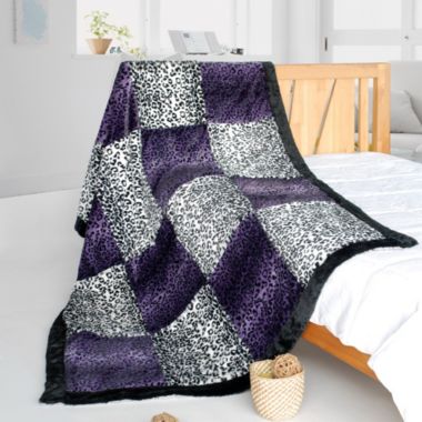 Blancho Bedding Devil Nut Animal Style Patchwork Throw Blanket (61 by 86.6 inches). View a larger version of this product image.