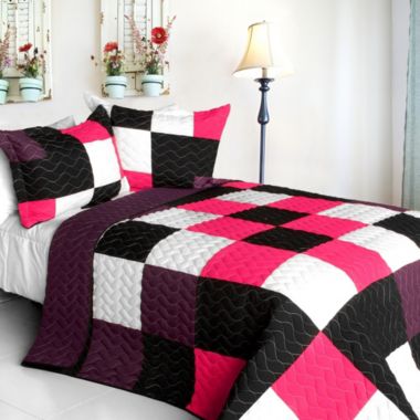 Blancho Bedding Afterglow 3PC Vermicelli - Quilted Patchwork Quilt Set (Full/Queen Size). View a larger version of this product image.