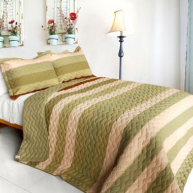 Blancho Bedding Last Winter 3PC Vermicelli-Quilted Patchwork Quilt Set (Full/Queen Size). View a larger version of this product image.