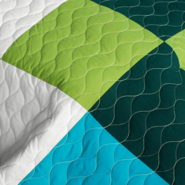 Blancho Bedding Summer Creek 3PC Vermicelli-Quilted Patchwork Quilt Set (Full/Queen Size). View a larger version of this product image.